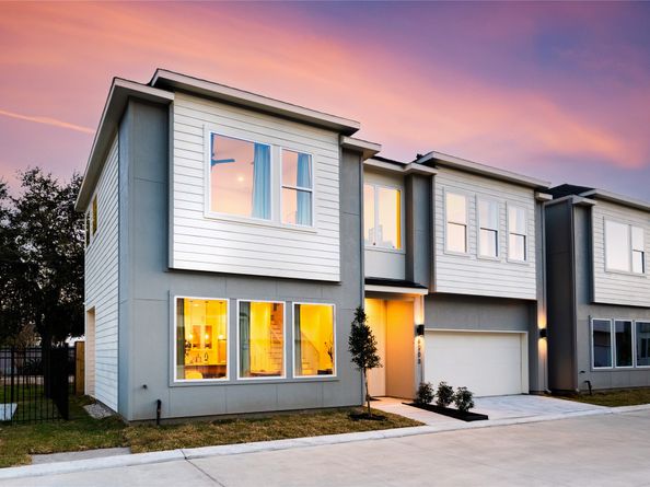 8903 Knoll Branch Drive, Houston TX 77080