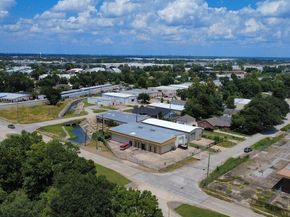 6040 Gessner Road, Houston TX 77041