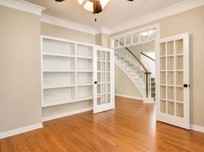 6 Meadow Rose Place, The Woodlands TX 77382