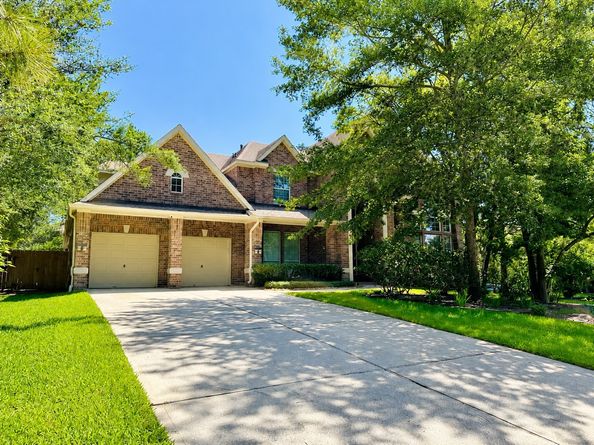 6 Meadow Rose Place, The Woodlands TX 77382