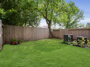 1648 Bonnie Brae Street, Houston TX 77006