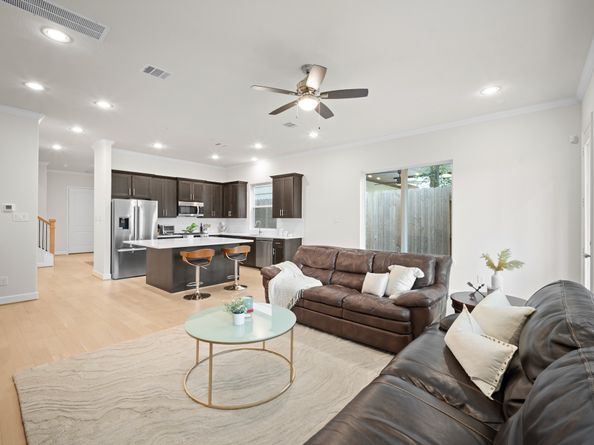 1648 Bonnie Brae Street, Houston TX 77006