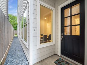 1648 Bonnie Brae Street, Houston TX 77006