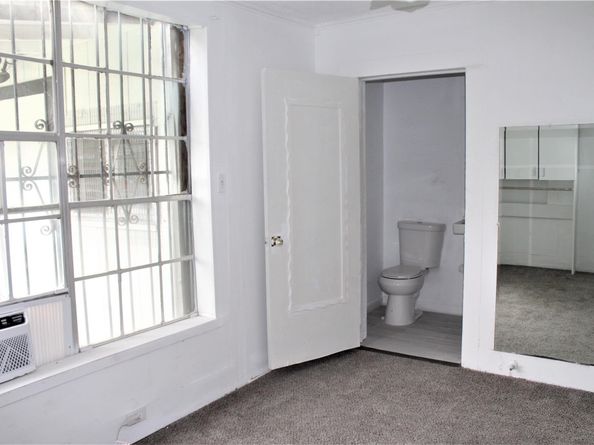 7017 Sherman Street, Houston TX 77011