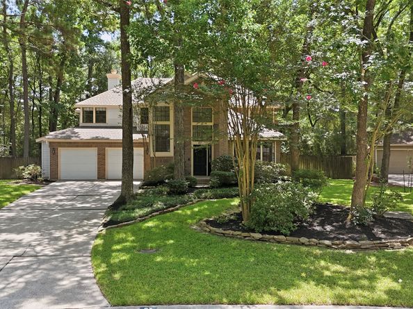 27 Sky Terrace Place, The Woodlands TX 77381