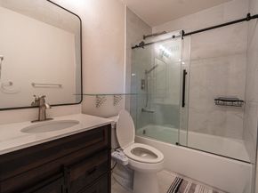 10811 Richmond Avenue 39, Houston TX 77042