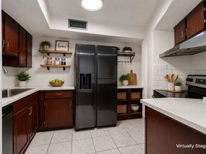 10811 Richmond Avenue 39, Houston TX 77042