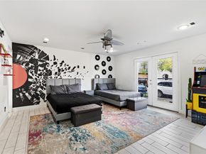 2025 Colquitt Street A, Houston TX 77098