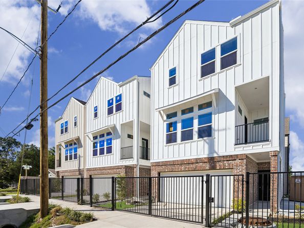 6705 Zaken Road, Houston TX 77091