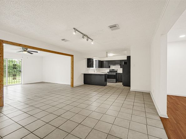 3317 Le Badie Street, Houston TX 77026