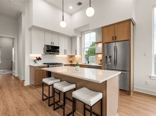 6619 Avenue Q A/B, Houston TX 77011