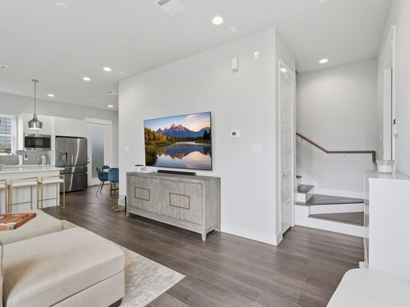 2527 Hollister Street, Houston TX 77080