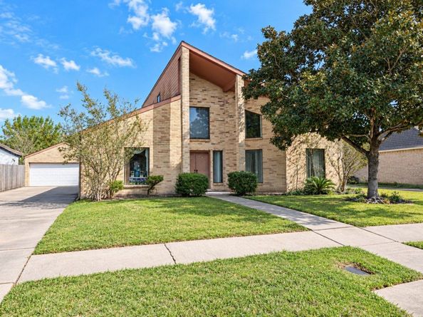 11811 Pepperdine Lane, Houston TX 77071