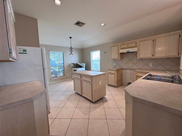 17942 Magenta Springs Drive, Humble TX 77346