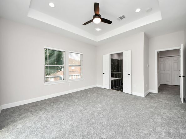 6910 J W Peavy Drive, Houston TX 77011