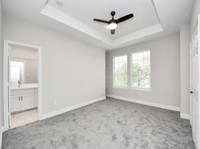 6910 J W Peavy Drive, Houston TX 77011