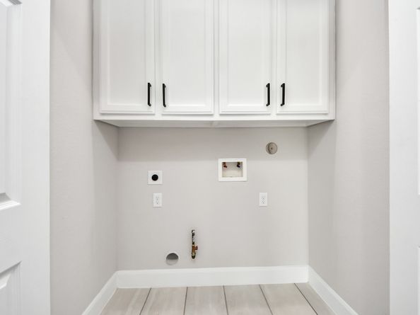 6910 J W Peavy Drive, Houston TX 77011