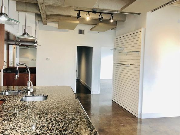 2016 Main Street 1822, Houston TX 77002