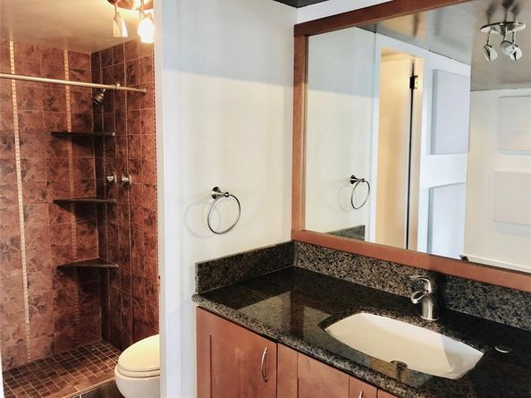 2016 Main Street 1822, Houston TX 77002