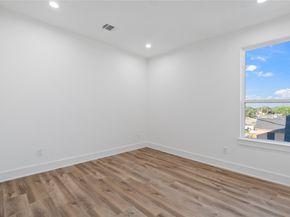 9003 Comal Street, Houston TX 77051