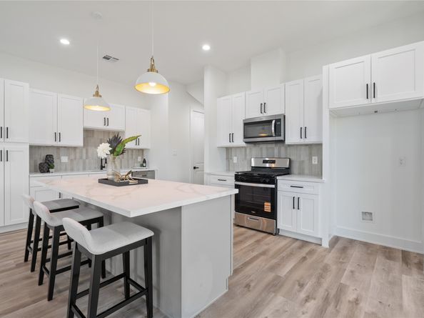 9003 Comal Street, Houston TX 77051