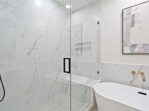 9003 Comal Street, Houston TX 77051