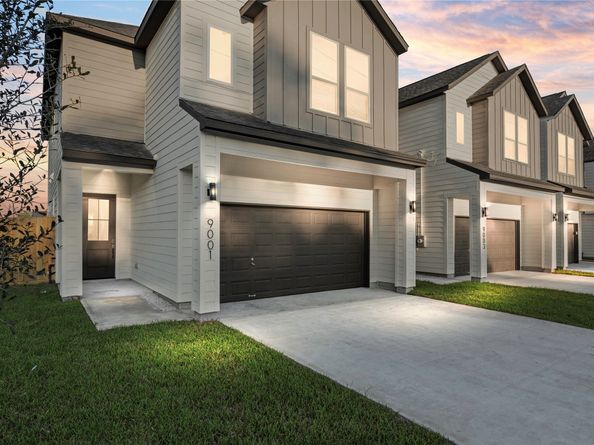9003 Comal Street, Houston TX 77051