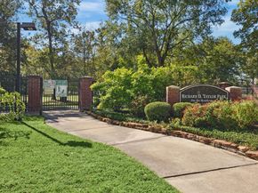 11534 Cypresswood Drive, Houston TX 77070