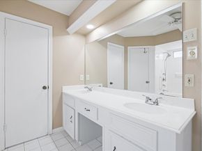 11534 Cypresswood Drive, Houston TX 77070