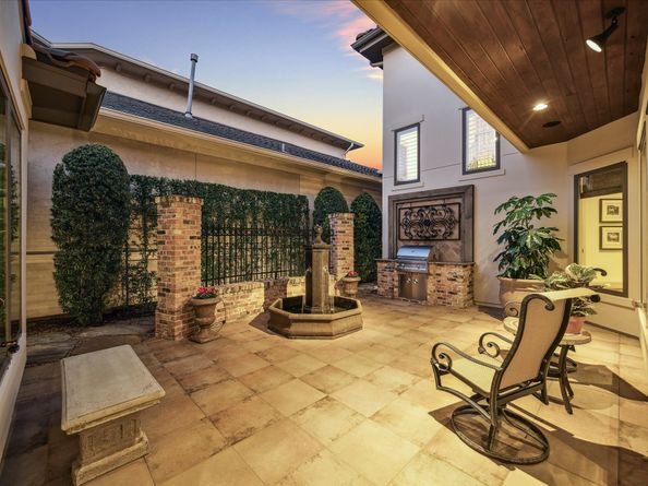 15307 Oyster Creek Lane, Sugar Land TX 77478