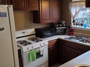 1859 Country Village Boulevard A, Humble TX 77338