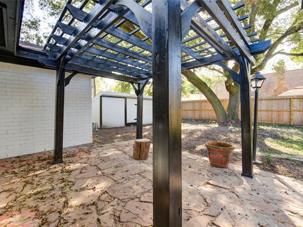 9719 Lawngate Drive, Houston TX 77080