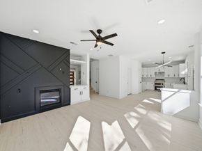 82 N Apple Springs Circle, The Woodlands TX 77382