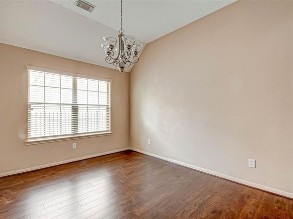 31 Pleasant Point Place, Spring TX 77389