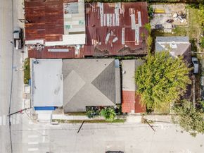 815 Quitman Street, Houston TX 77009