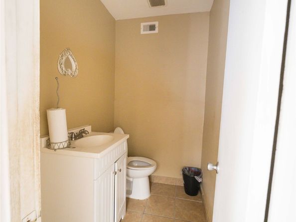 815 Quitman Street, Houston TX 77009