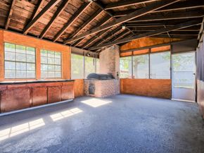 5907 Nancy Ann Street, Houston TX 77009