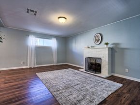 5907 Nancy Ann Street, Houston TX 77009