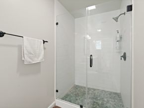 5318 Imogene Street, Houston TX 77096