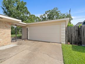 5318 Imogene Street, Houston TX 77096