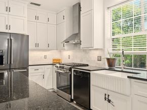 60 W Twinberry Place, The Woodlands TX 77381