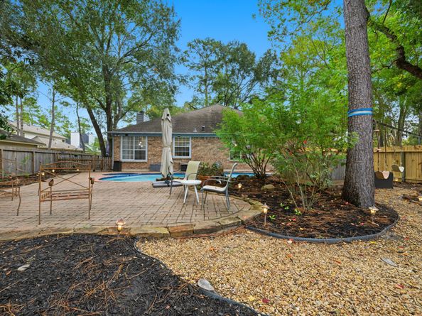60 W Twinberry Place, The Woodlands TX 77381