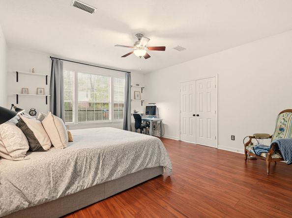 60 W Twinberry Place, The Woodlands TX 77381