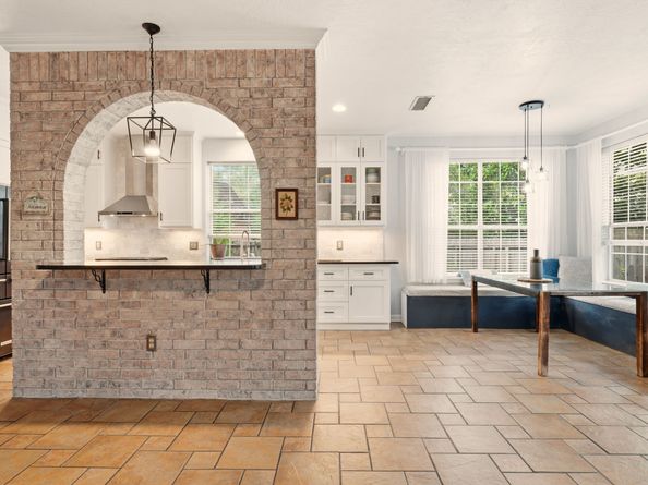 60 W Twinberry Place, The Woodlands TX 77381