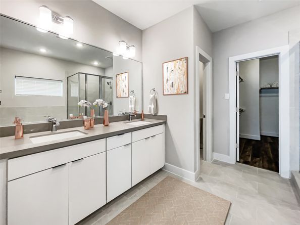 1276 N Post Oak Road B, Houston TX 77055