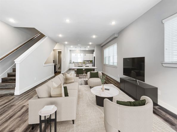 1276 N Post Oak Road B, Houston TX 77055