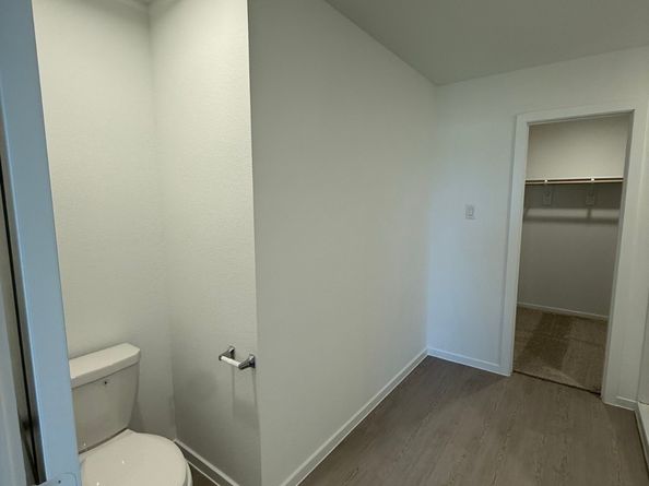 25613 Rose Creek Drive, Cleveland TX 77328