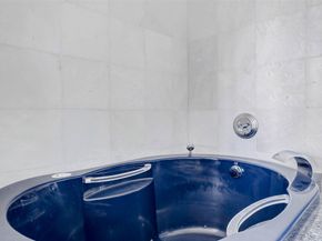 2001 Holcombe Boulevard 206, Houston TX 77030