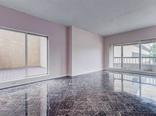 2001 Holcombe Boulevard 206, Houston TX 77030