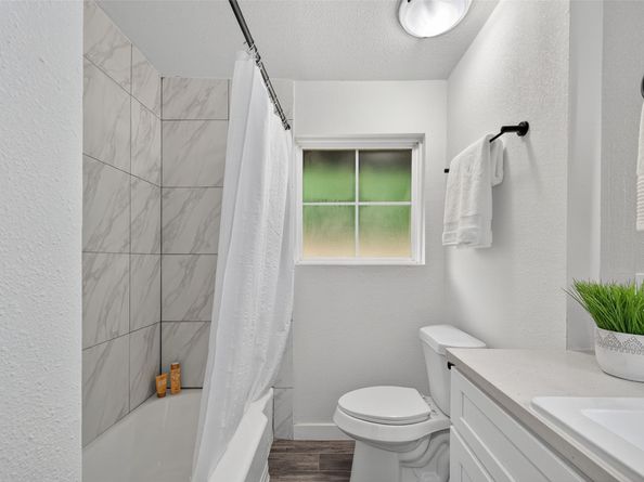 209 Leago Street, Houston TX 77022